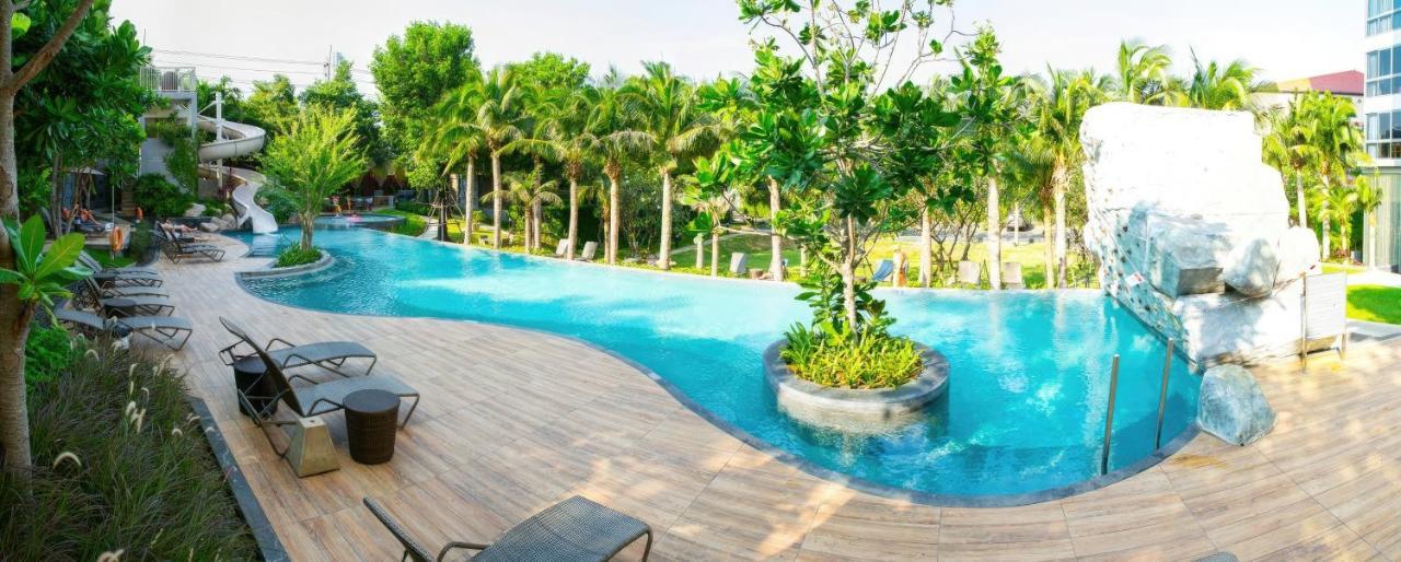 Unixx Oasis : Grandeur 2Br Suite Pattaya Exterior foto